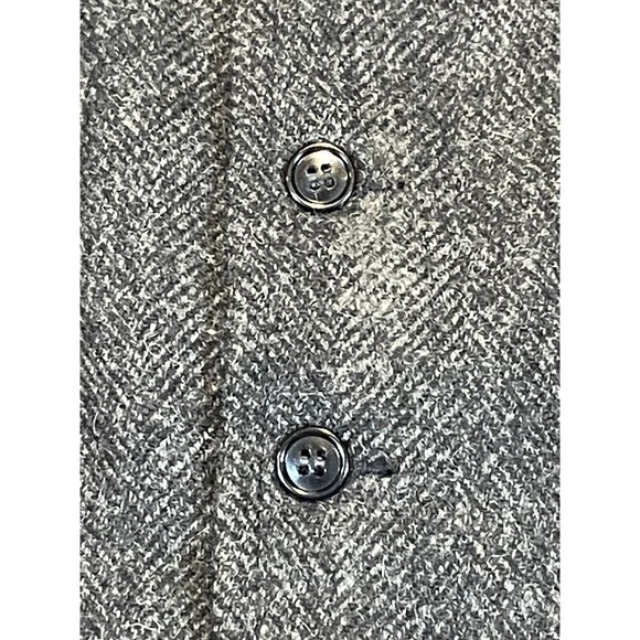 Small Johnson Woolen Mills gray herringbone four pocket vest - Picture 4 of 11